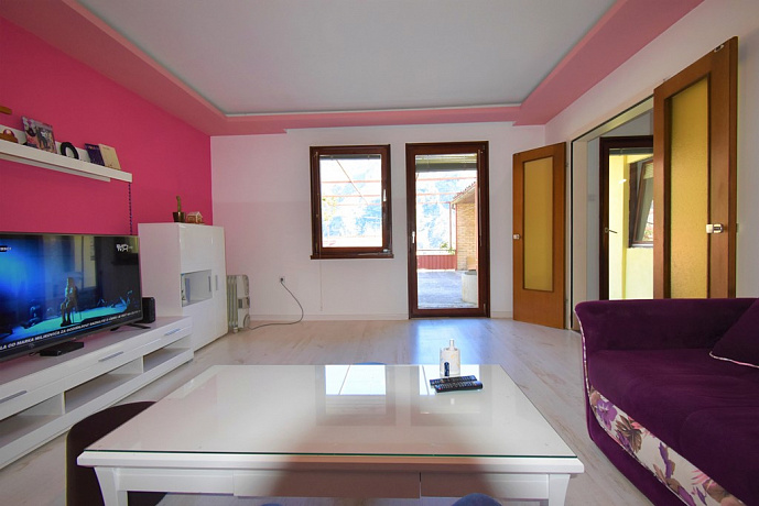 Haus mit zwei Schlafzimmern in Kotor